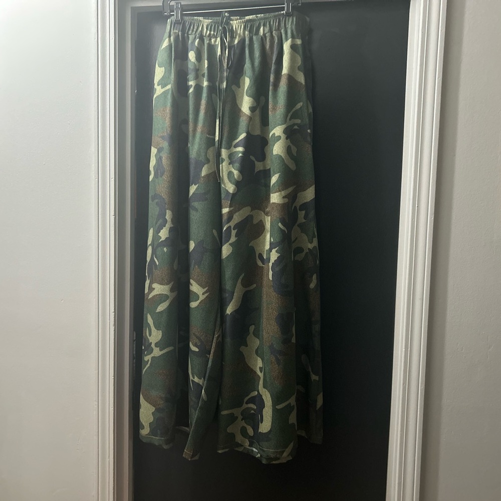 Camo Maxi wide leg pants